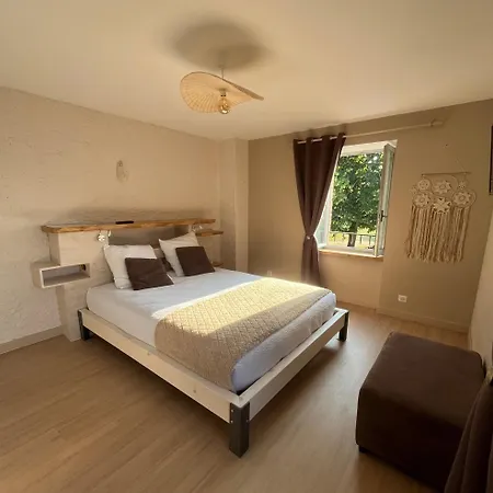 Ferienhaus Domaine Solio - Confort, Nature, Anes Et Chevres